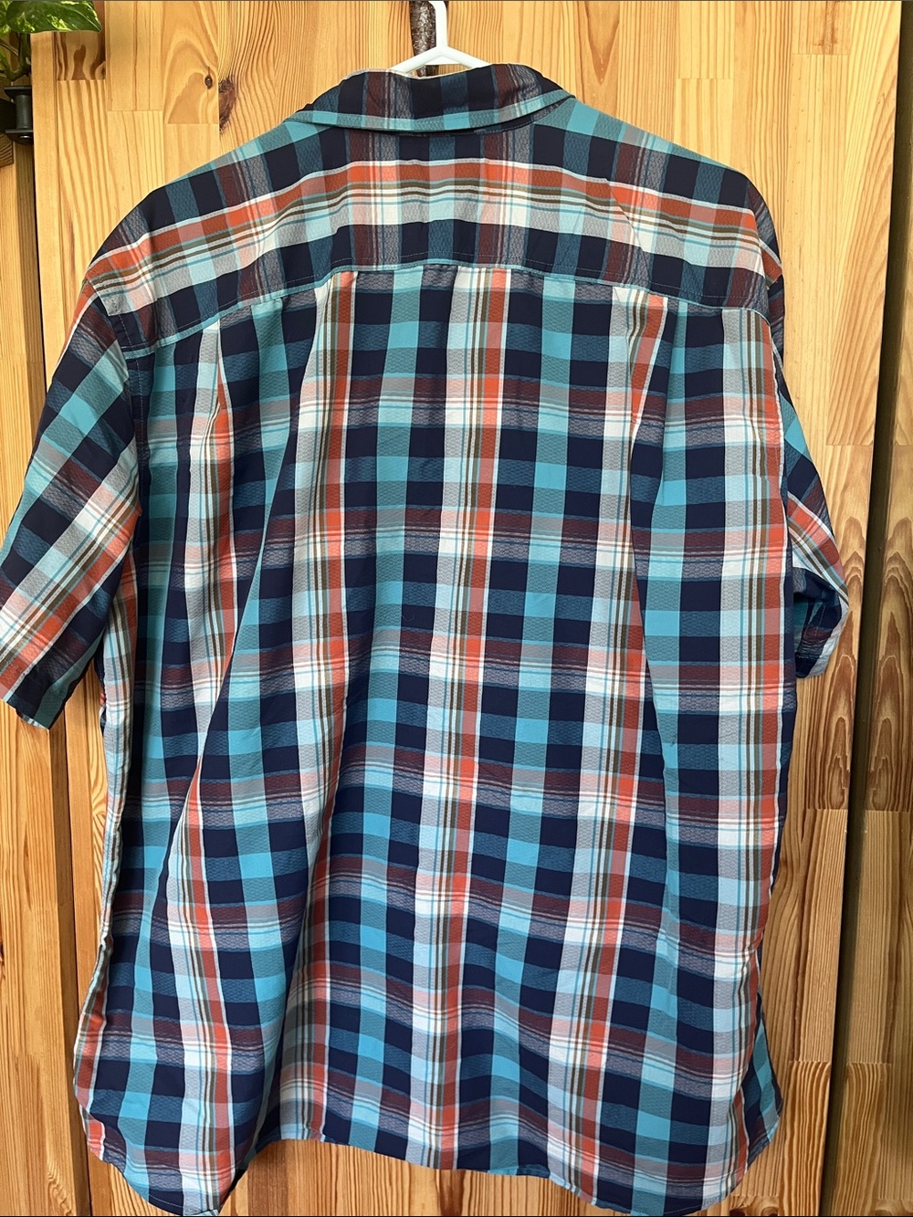 Eddie Bauer Blue Plaid Short-Sleeve Shirt (size XL) - Picture 6 of 7